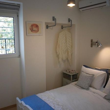 Aroura Homes Garden House 2Br 2Ba Free Parking Афины Экстерьер фото