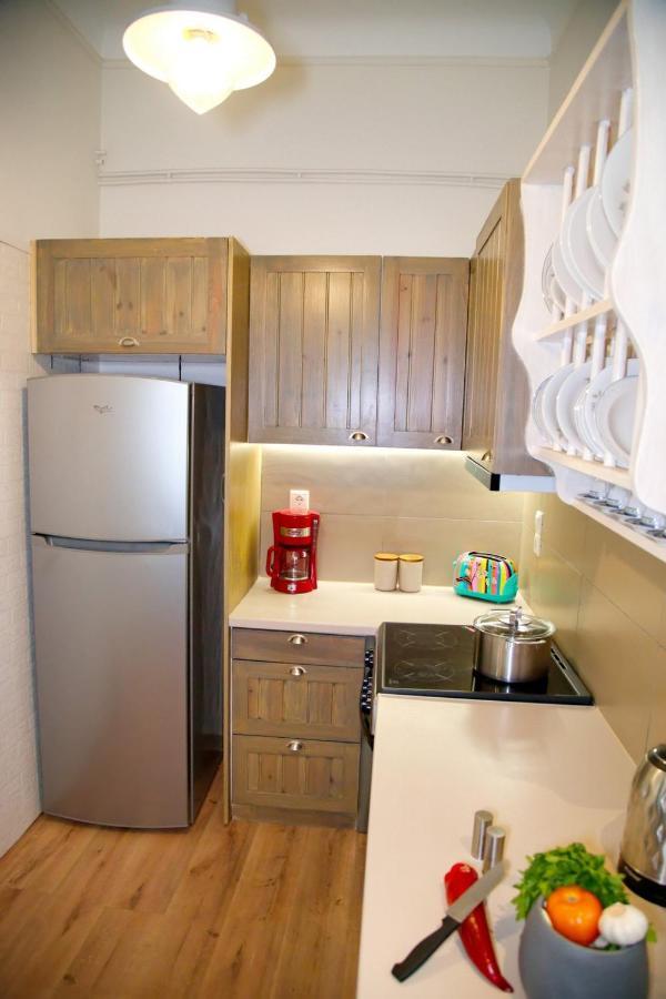 Aroura Homes Garden House 2Br 2Ba Free Parking Афины Экстерьер фото