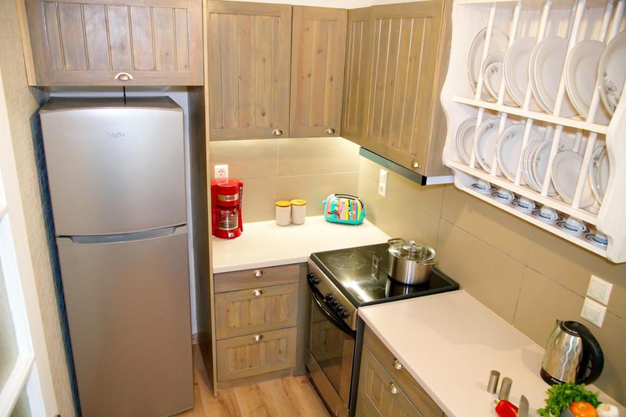 Aroura Homes Garden House 2Br 2Ba Free Parking Афины Экстерьер фото